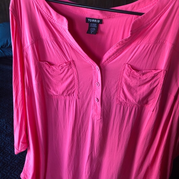 Pink Torrid blouse - Picture 3 of 3